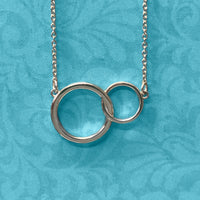 Sterling Silver Linked Circles Pendant
