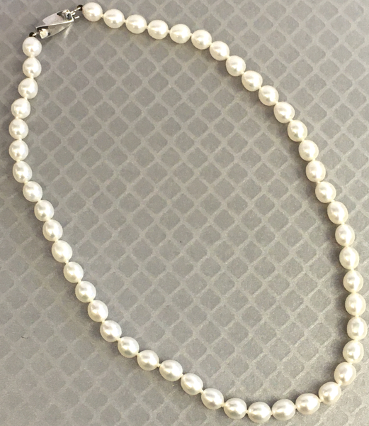 Preowned Sterling Silver Tiffany Fresh Water Cultured Pearl Necklace